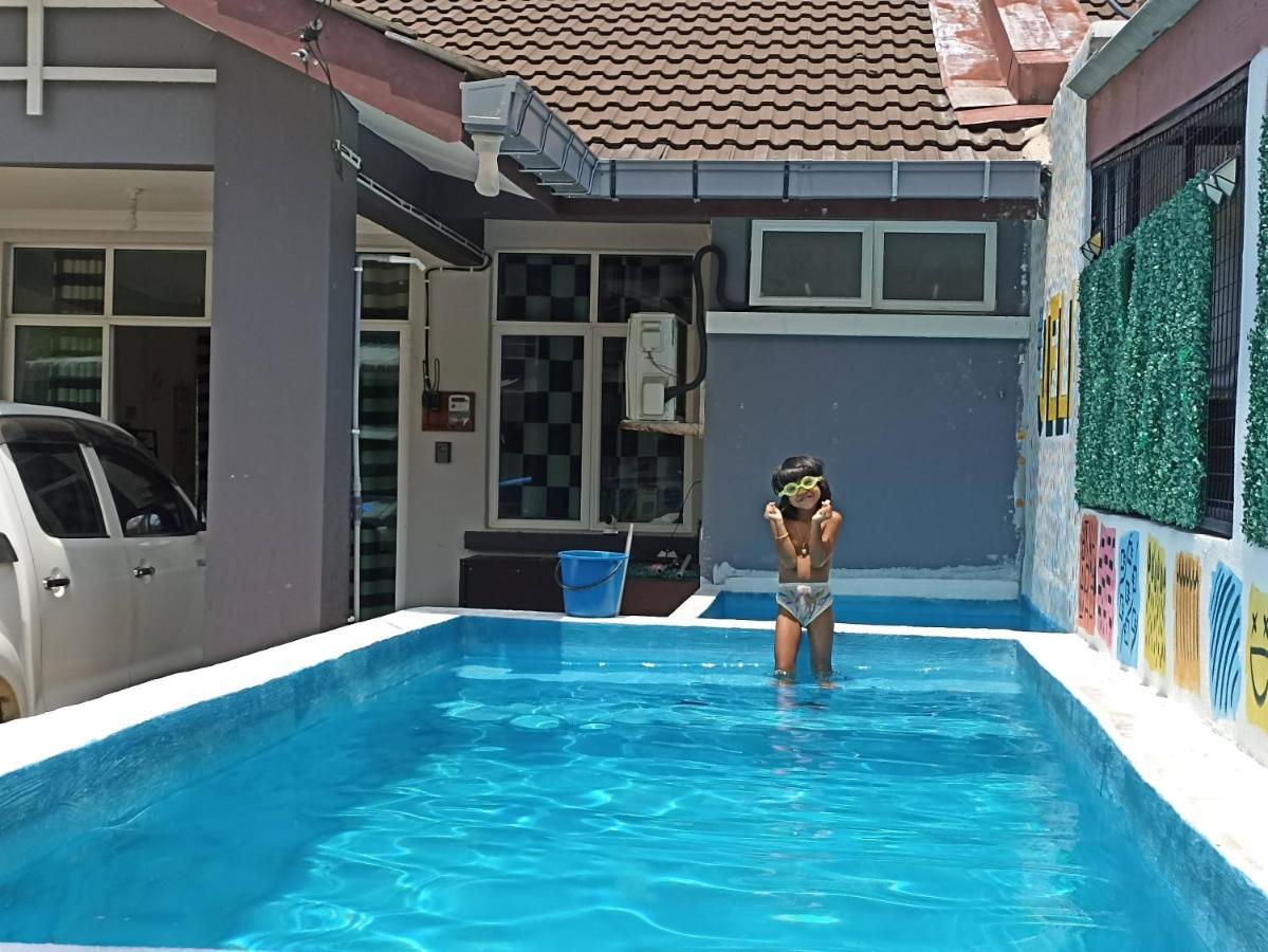 Jeli Homestay Ayer Puteh Jeli Kelantan Private Swimming Pool Kampong Jeli Kerawat Exterior foto